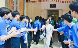 Nghìn thí sinh hoàn thành buổi thi đầu tiên lớp 10 chuyên sớm nhất Hà Nội