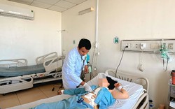 Kịch tính: Bác sĩ dùng ngón tay bịt lỗ thủng tim đang tuôn máu, bất chấp không chữ ký cam đoan