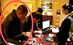 Họp lớp hết 116 triệu, cậu bạn cá biệt năm xưa đứng dậy trả tiền, nói một câu khiến tất cả đứng hình rồi lặng lẽ rời nhóm