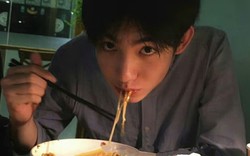 Mệt mỏi cả ngày nhưng không ngủ được vào ban đêm? Chuyên gia vạch trần 4 kiểu bữa tối "đuổi giấc ngủ ra khỏi nhà"