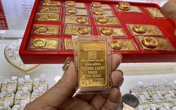 Giá vàng hôm nay 27/5: Tiếp tục thủng đáy, người mua mất gần 3 triệu đồng chỉ sau một tuần