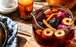 Tôi luân phiên dùng 4 thức uống này trong 2 tuần, và chứng nóng trong người đã biến mất