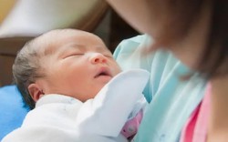 Nhiều phụ nữ Hàn Quốc phải di chuyển hàng trăm km để sinh con