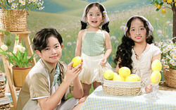 Không thể rời mắt khỏi khung hình "gấp 3 visual" của 3 hot kid nhà Khánh Thi - Phan Hiển, em út Lisa cực xinh yêu gây sốt