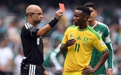 Mổ xẻ 3 tấm thẻ đỏ trận Mexico vs Nam Phi: Trọng tài có đúng?