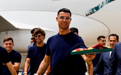 Ronaldo bị chê "tịt ngòi" liền đáp trả: "Tôi rất ổn, các bạn không xem tôi đá à?"