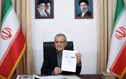 NÓNG: Iran lại tuyên bố đóng eo biển Hormuz