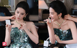 Đẳng cấp của Lưu Diệc Phi: Chỉ vài bức ảnh hậu trường cũng khiến nhãn hàng "mát mày mát mặt"