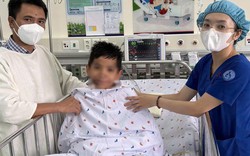 Hơn 10 giờ giành giật sự sống cứu bé trai bị ô tô cán qua người