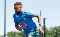 Neymar chính thức tái xuất