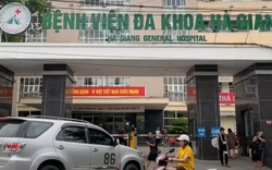 Bị phản ánh 'vừa nghe nhạc vừa vặn chân bệnh nhân', Bệnh viện Đa khoa Hà Giang nói gì?