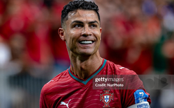 Vén màn tính cách thật của Ronaldo: Mọi người đều hiểu lầm hết rồi!