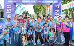 Trường Giang hội ngộ diễn viên Lương Thế Thành, Lê Phương tại Cần Thơ, cùng 500 gia đình ba thế hệ làm điều đặc biệt