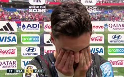 Mẹ qua đời vì ung thư, bố mất vì đau tim, sao World Cup bật khóc nức nở tưởng nhớ song thân khi ghi bàn thắng lịch sử ở World Cup