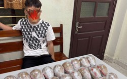 Bắt giữ Phạm Bình Nguyên SN 2002, thu giữ 26 vật lạ hình cầu quấn kín nylon
