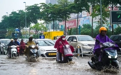 Miền Bắc mưa lớn đỉnh điểm