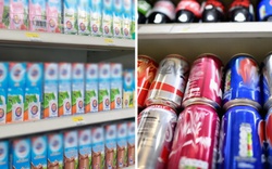 Vì sao sữa luôn đựng trong hộp giấy chữ nhật còn nước ngọt để trong lon trụ tròn?