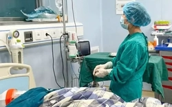Hai lần chiến thắng ung thư hiếm gặp của cậu bé 7 tuổi
