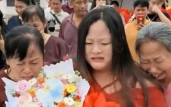 Bé gái 9 tuổi làm hỏng lọ sữa tắm của bạn, sợ bị mắng nên bỏ nhà ra đi, 22 năm sau mới trở về