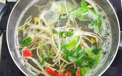 4 loại rau củ mùa hè dễ "ngậm" hóa chất nhất chợ, đặc biệt là món đầu tiên!