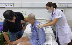 Mắc thủy đậu tự điều trị tại nhà, người già viêm não, người trẻ suy hô hấp