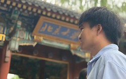 Phát hiện nam sinh ròng rã 12 năm đi từ trường nghề đến học vị Tiến sĩ Đại học Bắc Kinh