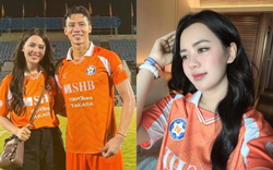 Cam thường bóc nhan sắc hoa khôi ĐH Vinh đi cổ vũ Quế Ngọc Hải vòng cuối V.League 2025/26