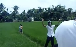 Hình ảnh đồng lúa Việt Nam trong MV World Cup huyền thoại