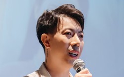 Ca sĩ Hoài Nhân mắc ung thư, mất hoàn toàn thị lực