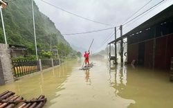 Sạt lở, mất điện, cô lập nhiều khu dân cư do mưa lũ ở Cao Bằng