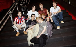 BTS tiếp tục trụ vững trên Billboard, nhiều nghệ sĩ HYBE gây chú ý