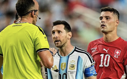 Như một thói quen: Argentina cứ thắng là bị "gắn mác" được trọng tài thiên vị, loạt cầu thủ Thuỵ Sĩ giận dữ lên tiếng