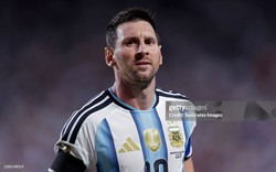 Messi không ghi bàn vẫn xô đổ 2 kỉ lục World Cup ở trận Argentina 3-1 Thuỵ Sĩ