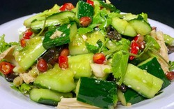 Nữ sinh 20 tuổi đau bụng, rối loạn kinh nguyệt vì ăn dưa chuột, bác sĩ lên tiếng cảnh báo