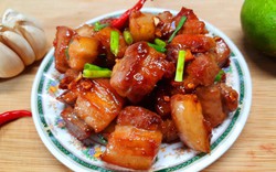 Bác sĩ tiêu hóa nói thẳng: 4 loại thịt ăn nhiều "phá" dạ dày còn hơn uống rượu, mê mấy cũng phải kiềm chế