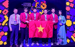 Việt Nam giành 4 Huy chương Bạc Olympic Sinh học quốc tế, trong top 8 thế giới