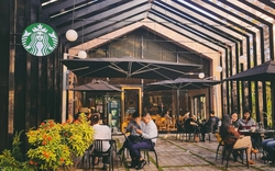 Starbucks nói gì về nghi vấn có thiết bị nghi là camera quay lén trong nhà vệ sinh chi nhánh Ecopark?
