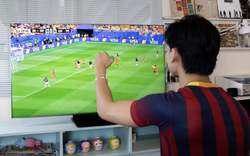 Trải nghiệm sau khi xem một mùa bóng đá với TV TCL C8L SQD-Mini LED