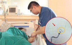 Bé gái 15 tuổi bị đột quỵ và cuộc chạy đua 150 phút giành lại sự sống
