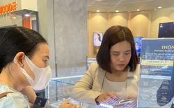 Khổ như đi bán kim cương: Người giàu cũng khóc!