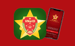 Nhiều tính năng quan trọng vừa được bổ sung trên VNeID, Công an khuyến nghị người dân làm ngay việc này