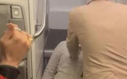 373 hành khách mắc kẹt 10 tiếng đồng hồ trong máy bay không bật điều hoà, có người ngất xỉu