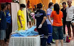 Người nhà đang chuẩn bị tang lễ, cụ bà 74 tuổi bất ngờ "sống lại"