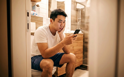 Ở rể, đến xem World Cup tôi cũng phải vào nhà vệ sinh