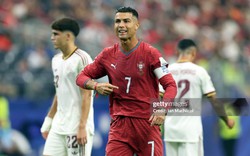 Ronaldo lập loạt kỷ lục cùng ĐT Bồ Đào Nha sau kỳ World Cup cuối cùng trong sự nghiệp