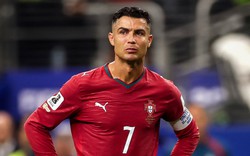 Thị trường vé World Cup biến động mạnh, "bốc hơi" 60% giá trị khi Ronaldo bị loại