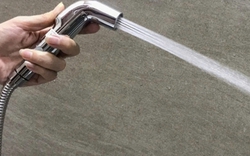 Cảnh báo đến người dùng vòi xịt hàng ngày