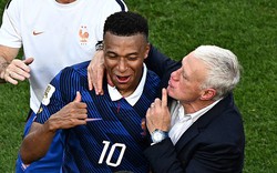 Trọng tài Argentina bắt trận Pháp gây tranh cãi, HLV Deschamps tuyên bố: "Đối thủ của Pháp là Maroc chứ không phải vua áo đen"