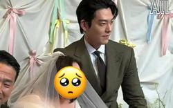 Ầm ĩ tin cặp đôi ngôn tình bậc nhất showbiz ly hôn sau 1 năm cưới, 2 chữ lãng mạn đã hoàn toàn sụp đổ