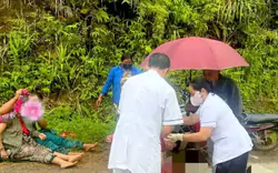 Đến bệnh viện sinh con, sản phụ bất ngờ vượt cạn giữa đường rừng